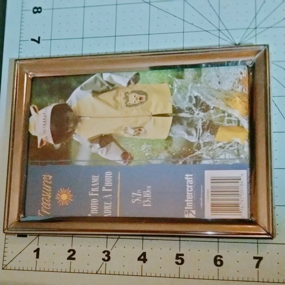 Silver Toned Photo Frame 5x7 Intercraft Tabletop Wall Mount